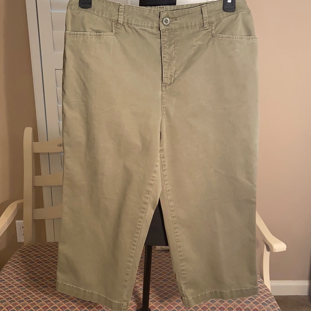 Croft & Barrow Classic Fit Stretch Pants - Picture 2 of 16